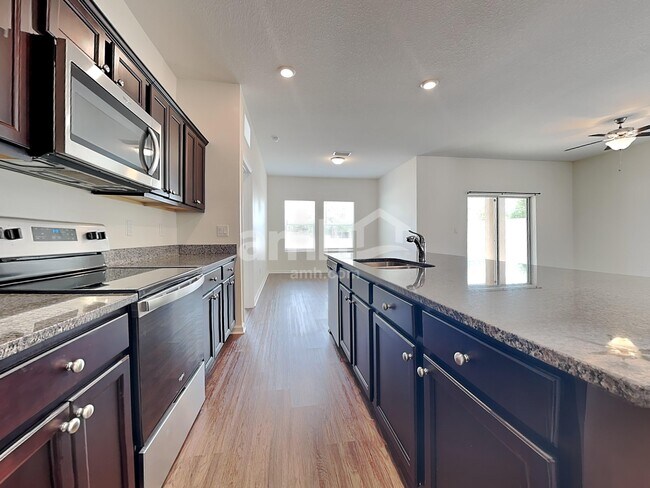 Foto del edificio - 11605 Pace Bend Ct
