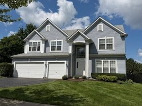 Building Photo - 1670 Highmeadow Ln