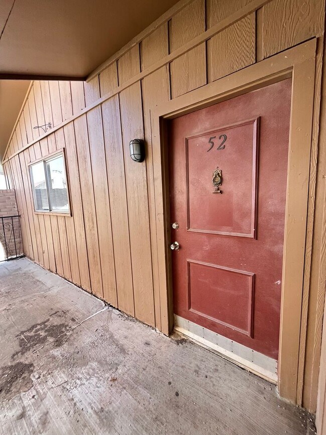 Foto del edificio - Spacious 1 bed 1 bath apartment