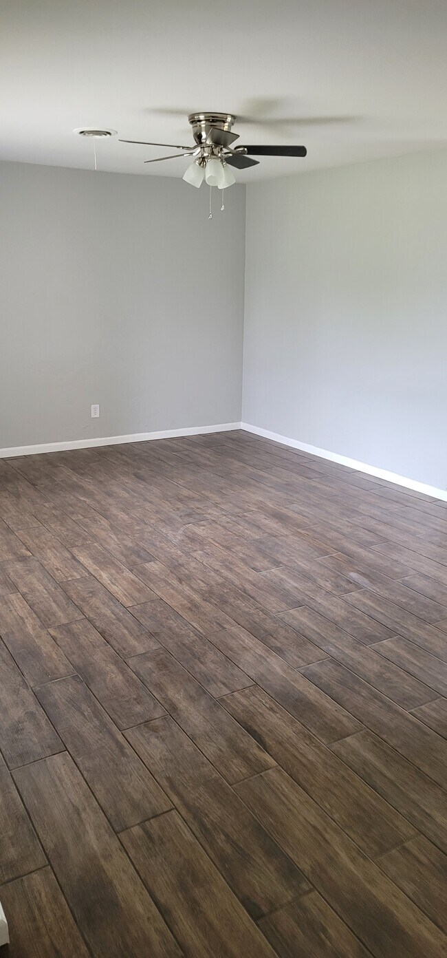 Foto del edificio - 712 W Rebecca Ave