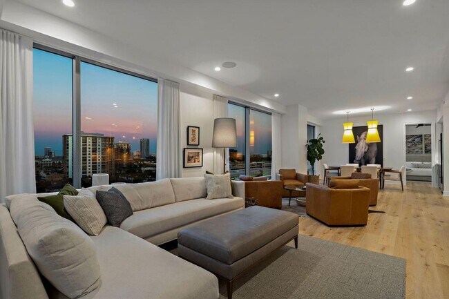 Foto del edificio - 2047 Westcreek Ln