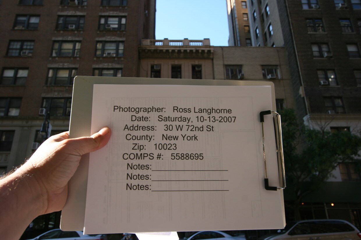 - 30 W 72nd St