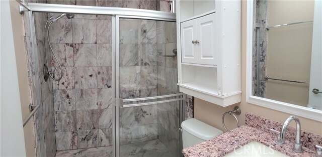 Foto del edificio - 3243 San Amadeo