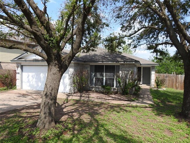 Foto del edificio - 1108 Brashear Ln