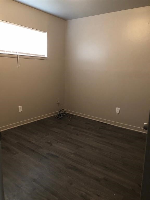 Foto del edificio - 6815 Beachwood St