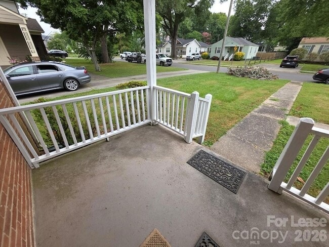 Building Photo - 356 Melbourne Ct