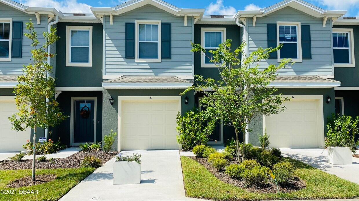 Foto principal - 8 Bella Oaks Dr
