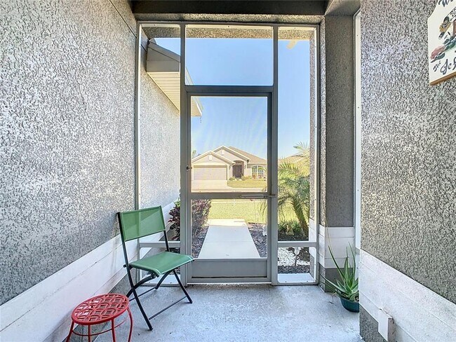 Foto del edificio - 649 Meadow Pointe Dr