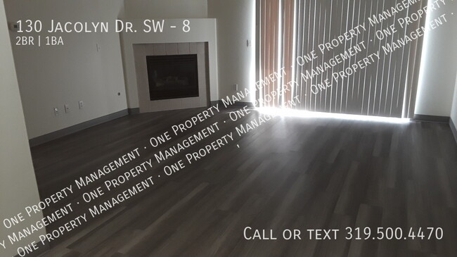 Building Photo - 130 Jacolyn Dr SW