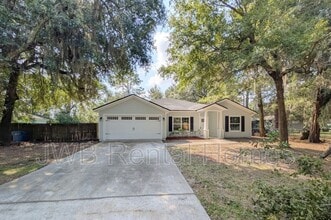Building Photo - 10638 Akers Dr S