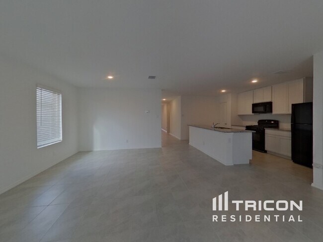 Building Photo - 1423 Dovekie Drive Forney TX