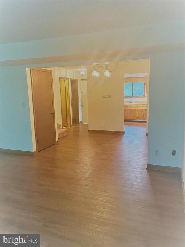 Building Photo - 23366 Black Oak Ct