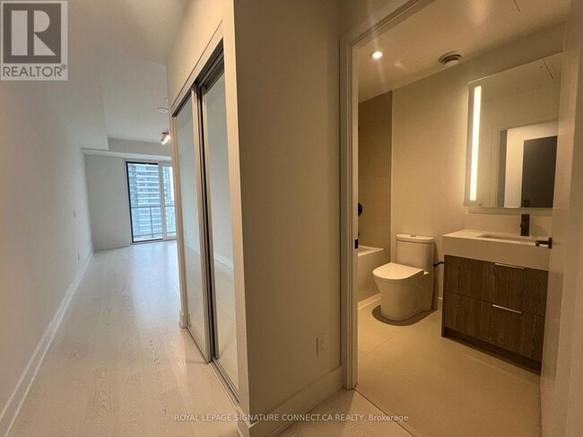 Photo du bâtiment - 308 Jarvis St