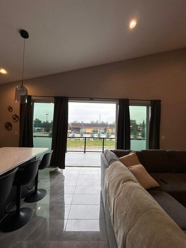 Foto del edificio - 8934 Arlon St