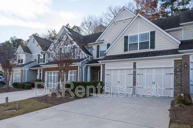 Building Photo - 204 Parc View Ln