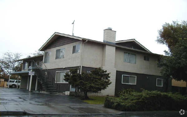 Building Photo - 1150 Francisco Ave