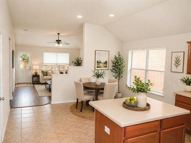 Foto del edificio - 8621 Wagon Trail