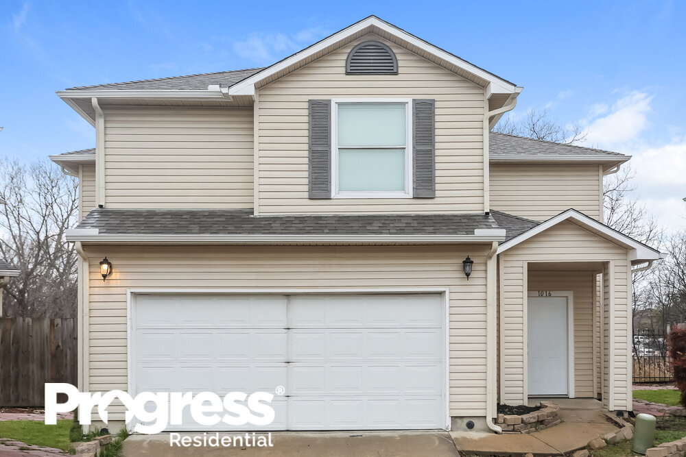 1016 Matamoros Plaza, Dallas, TX 75211 House Rental in Dallas, TX