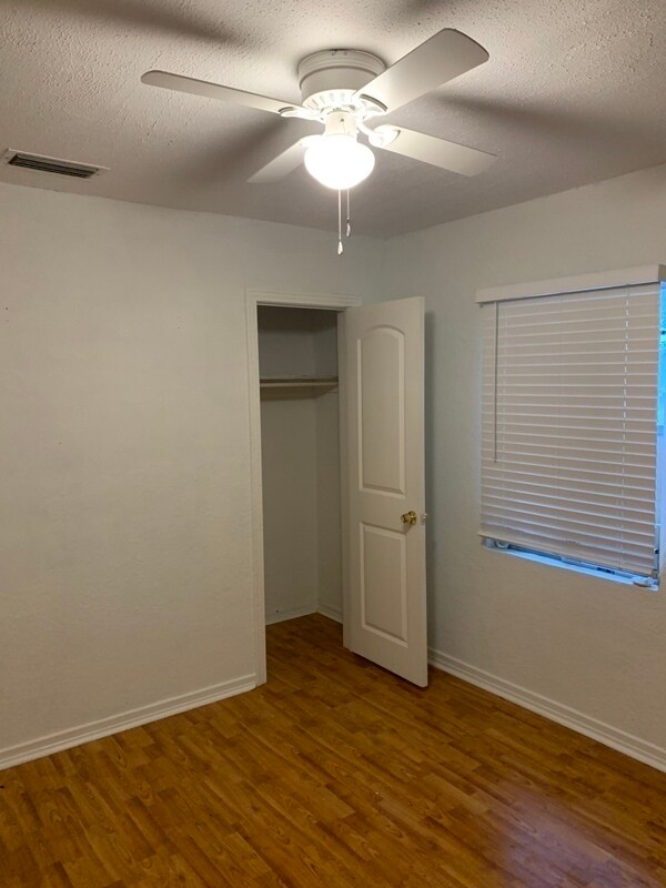 Building Photo - 5461 Lenox Ave