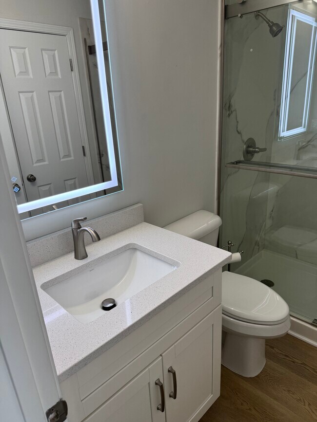 Foto del edificio - 104 Deerchase Ln