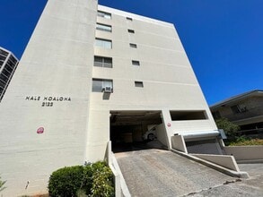 Building Photo - 2122 Lime St