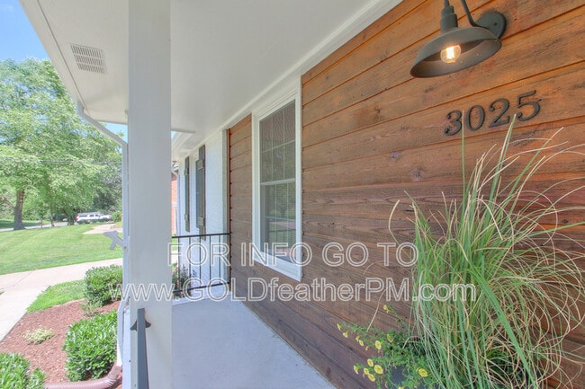 Photo - 3025 Blackwood Dr House