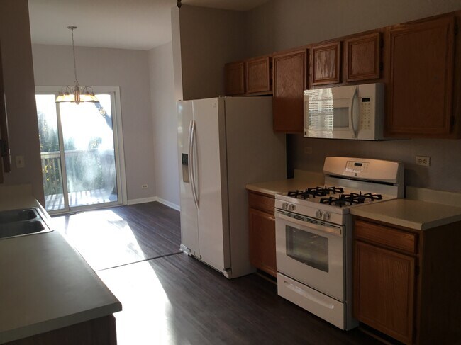 Foto del edificio - 13 Brian Ct