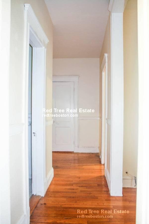 Photo - 1638 Commonwealth Ave Apartment