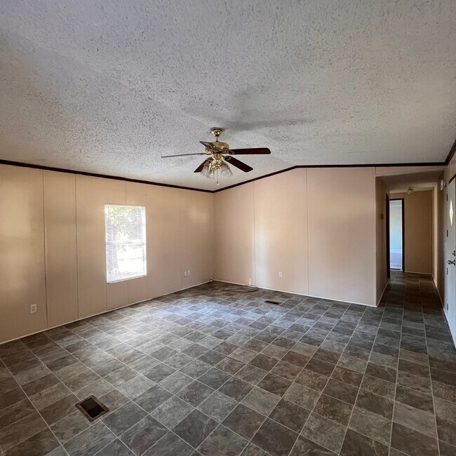 Building Photo - 1477 Holly Grove Rd