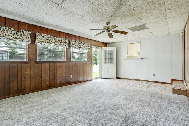 Building Photo - 14601 Lillja Rd