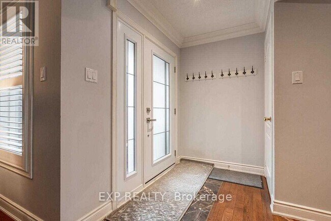 Building Photo - 32 Cordgrass Crescent