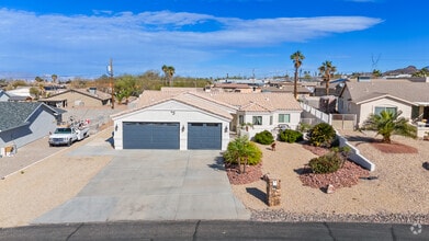 Building Photo - 3785 Cholla Dr