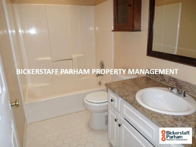 Foto del edificio - 7097 Midnightsun Ln