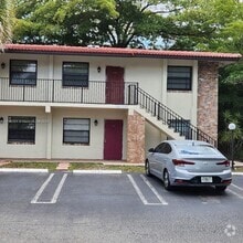Building Photo - 1335 NW 94th Way