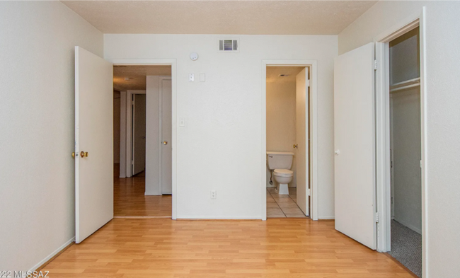 Foto del edificio - Spacious 2 bedroom 2 bath home