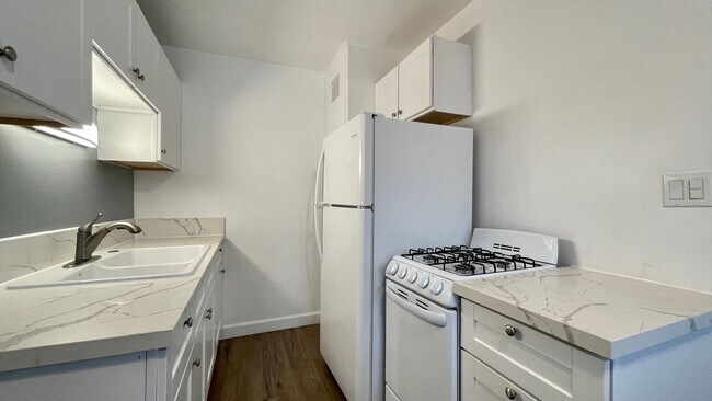 Foto del edificio - Updated One-Bedroom Apartment by Cal Poly ...