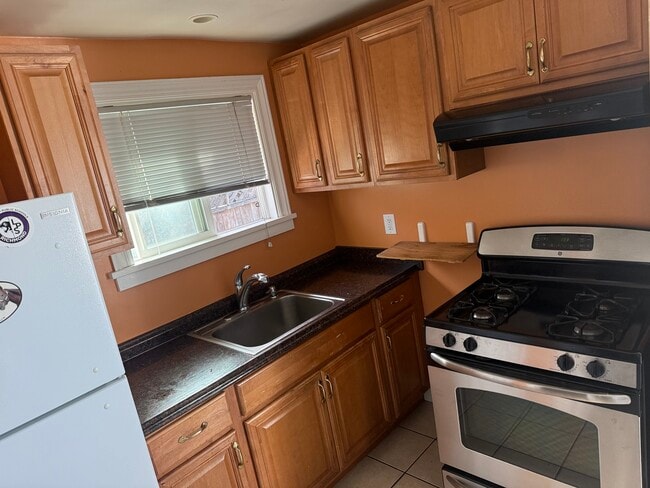 Photo - 723 S 30th St House