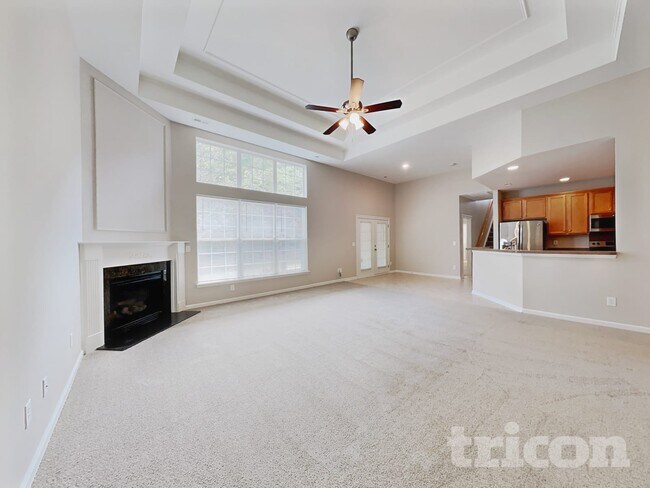 Building Photo - 15609 Carrington Ridge Dr