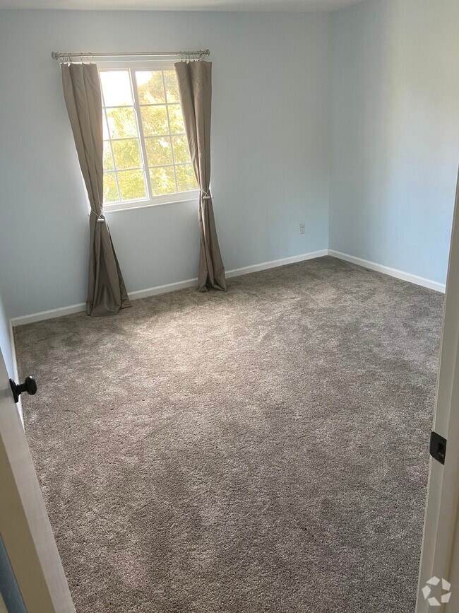 Park Place Condos for Rent Petaluma, CA 2 Rentals