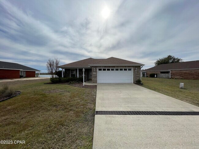 Foto del edificio - 114 Lakeridge Dr