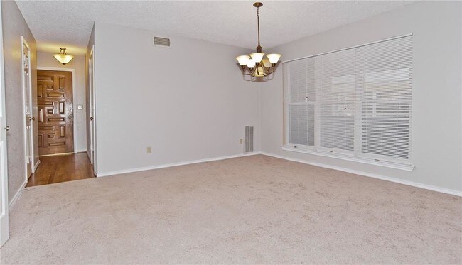 Building Photo - 1100 Carrington Ct