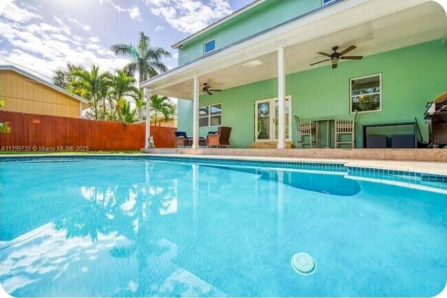 Foto del edificio - 501 SW 10th St