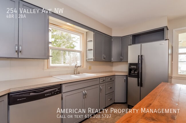 Foto del edificio - 254 Valley Ave NW