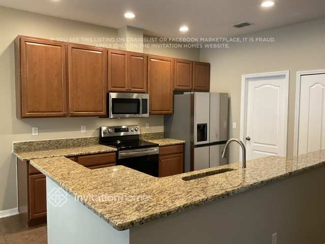 Foto del edificio - 141 Crawl Key Ct