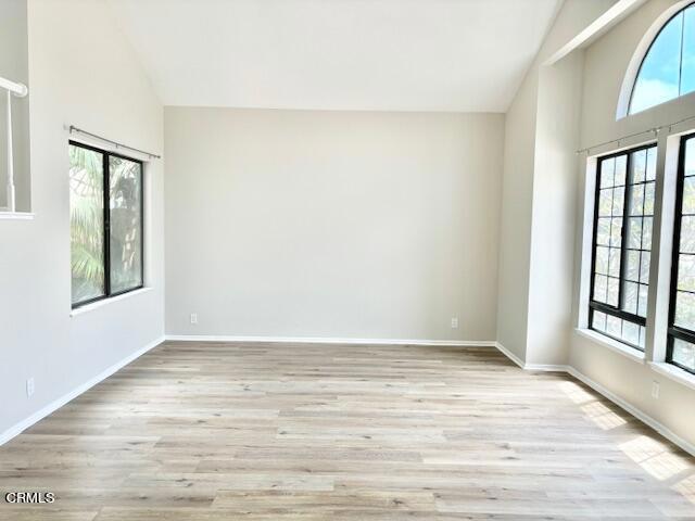 Building Photo - 670 Aspen Cir