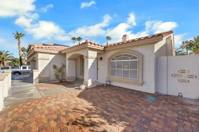 Foto del edificio - Great 1 story, 3 bdrm, 2 bath - Silverado Area