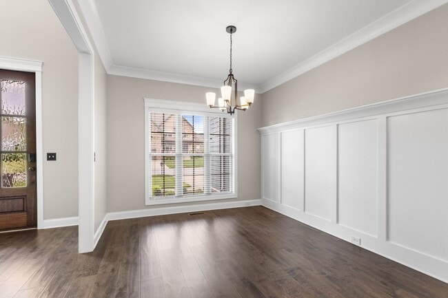 Building Photo - 1004 Chagford Dr