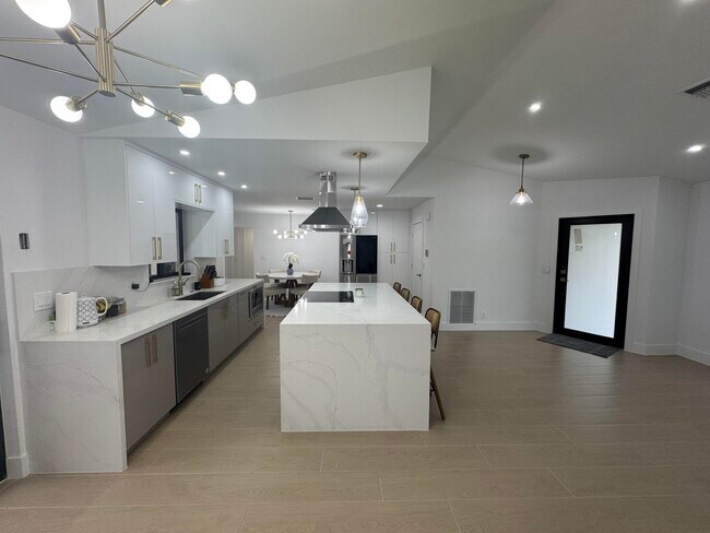 Foto del edificio - 1467 McDermott Ln
