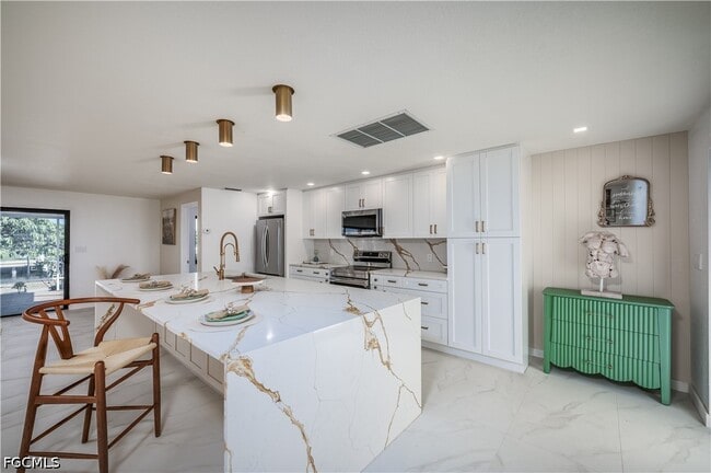 Building Photo - 618 Santa Margerita Ln