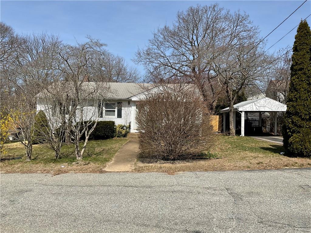 Primary Photo - 132 Country Dr
